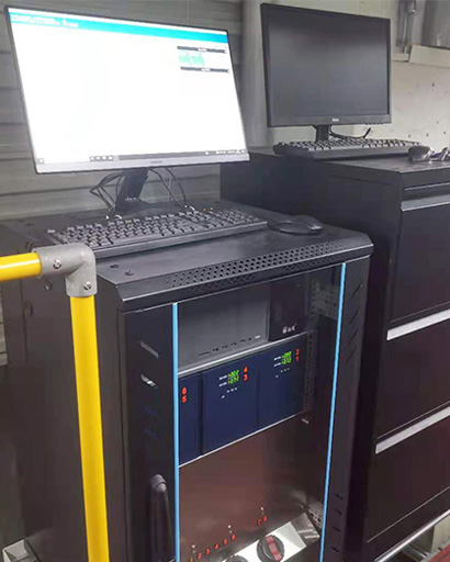 可變數(shù)據(jù)調(diào)試機